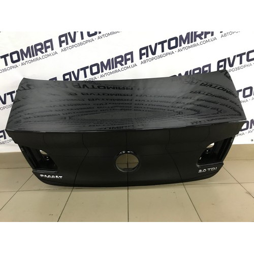 Крышка багажника VW Passat B6 SN 2005-2010 3C5827025H